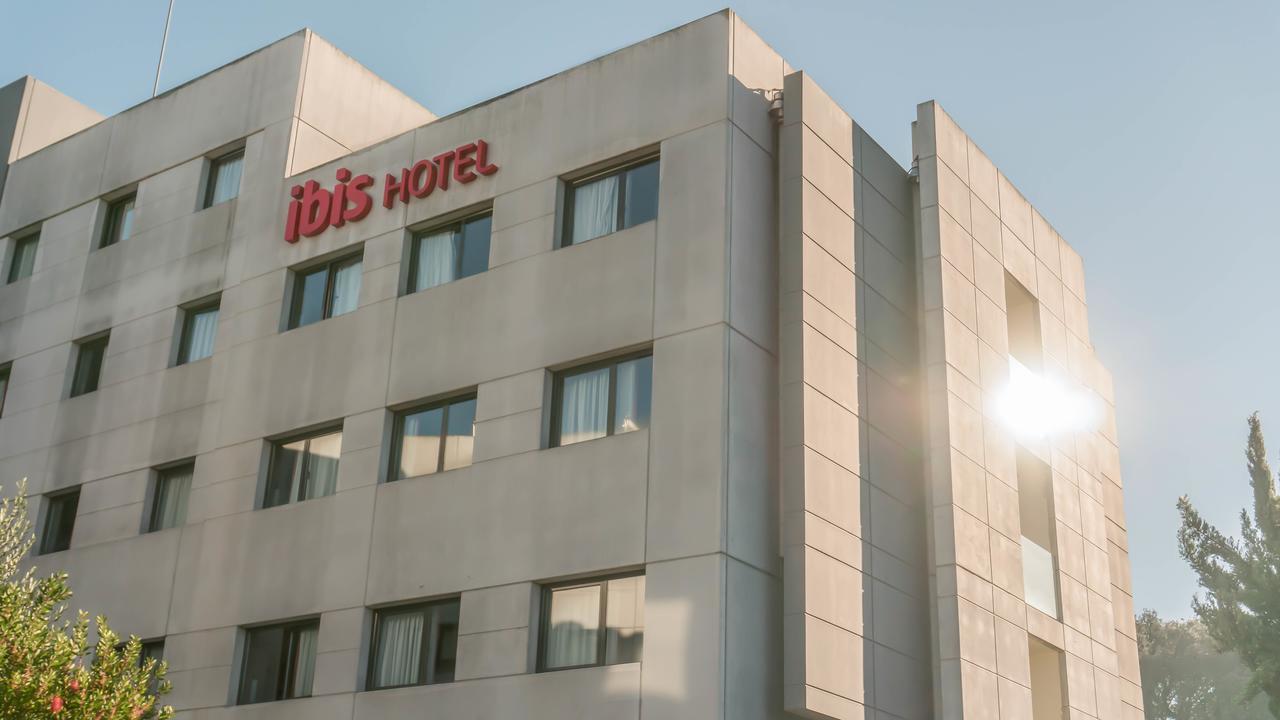 Ibis Girona Hotel Exterior photo